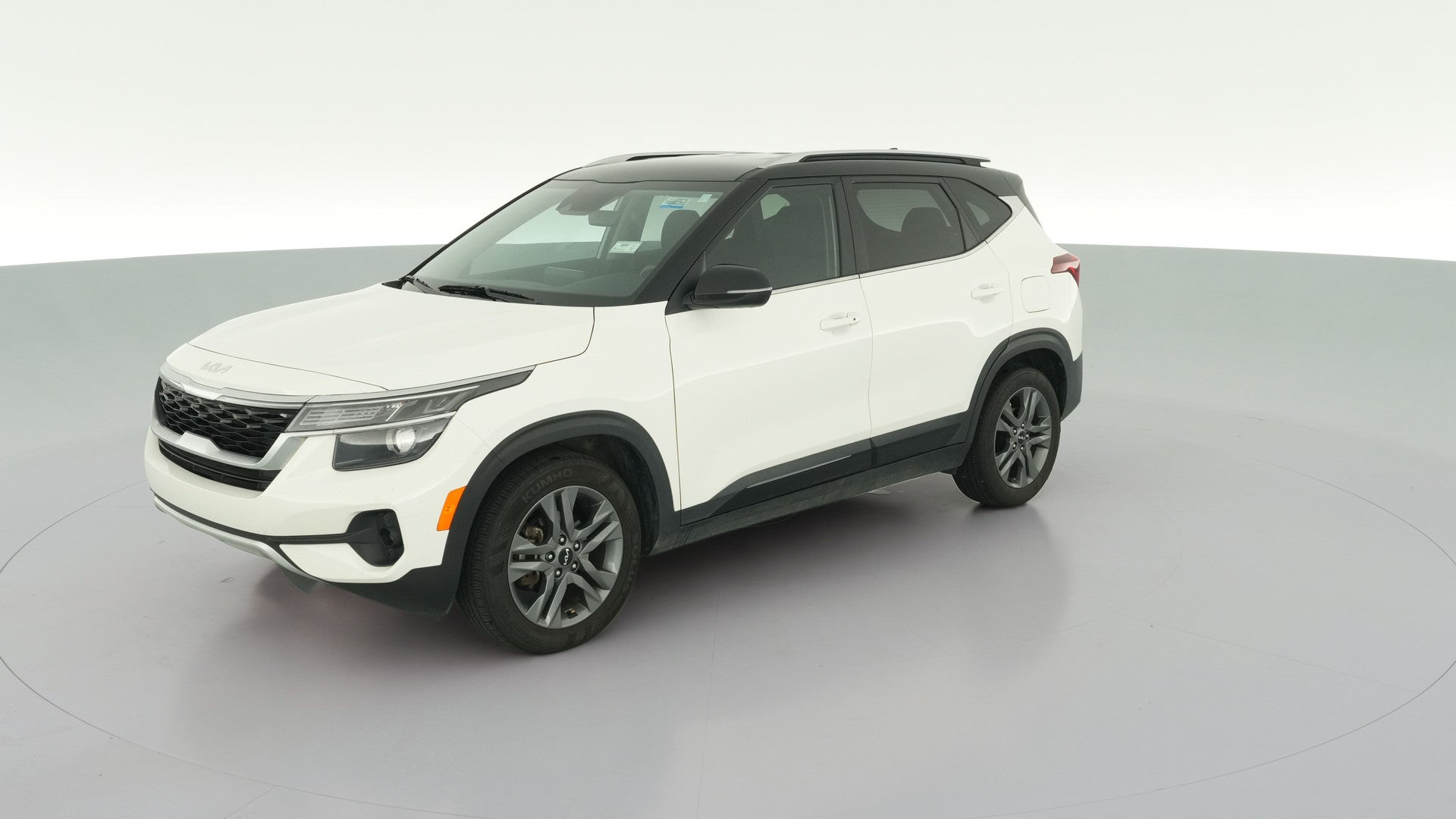 2023 Kia Seltos vehicle photo
