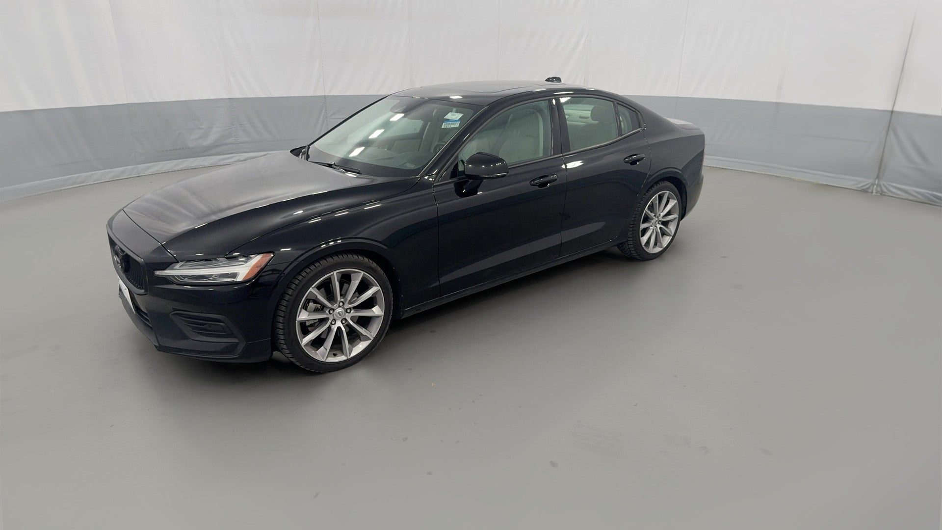 2019 Volvo S60 vehicle photo