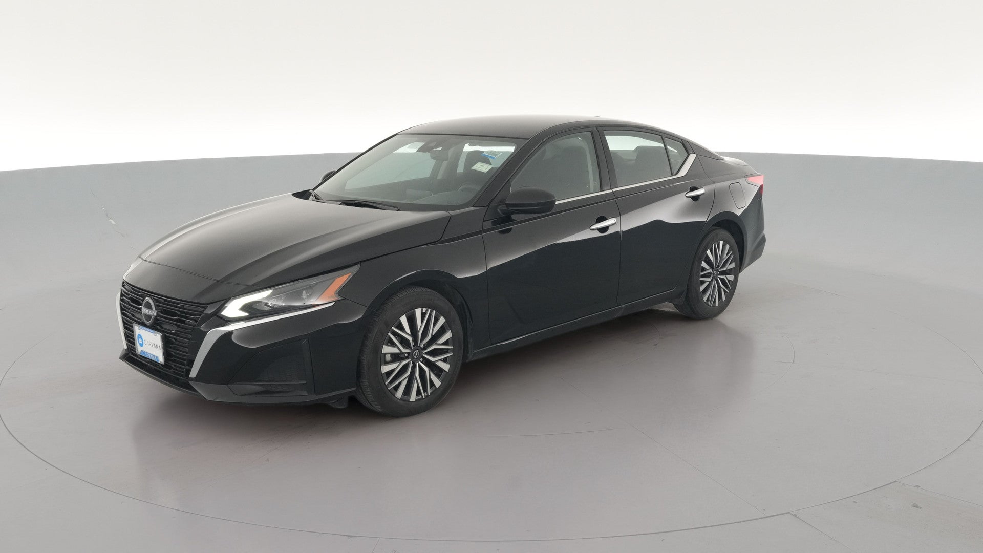 2025 Nissan Altima vehicle photo