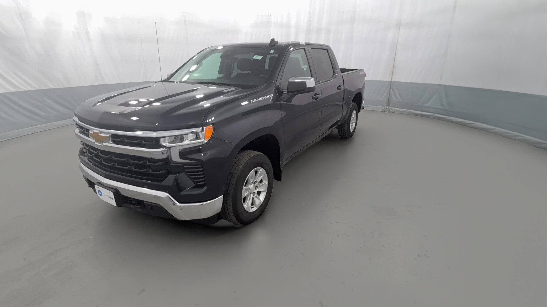 2023 Chevrolet Silverado 1500 Crew Cab vehicle photo
