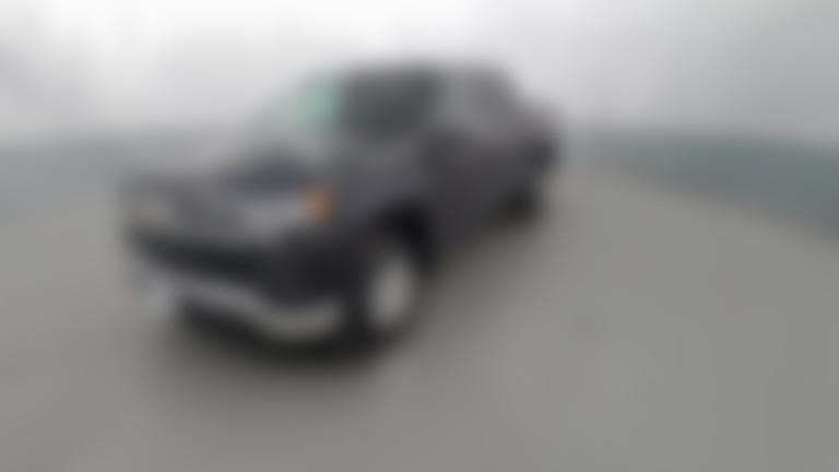 2023 Chevrolet Silverado 1500 Crew Cab vehicle photo