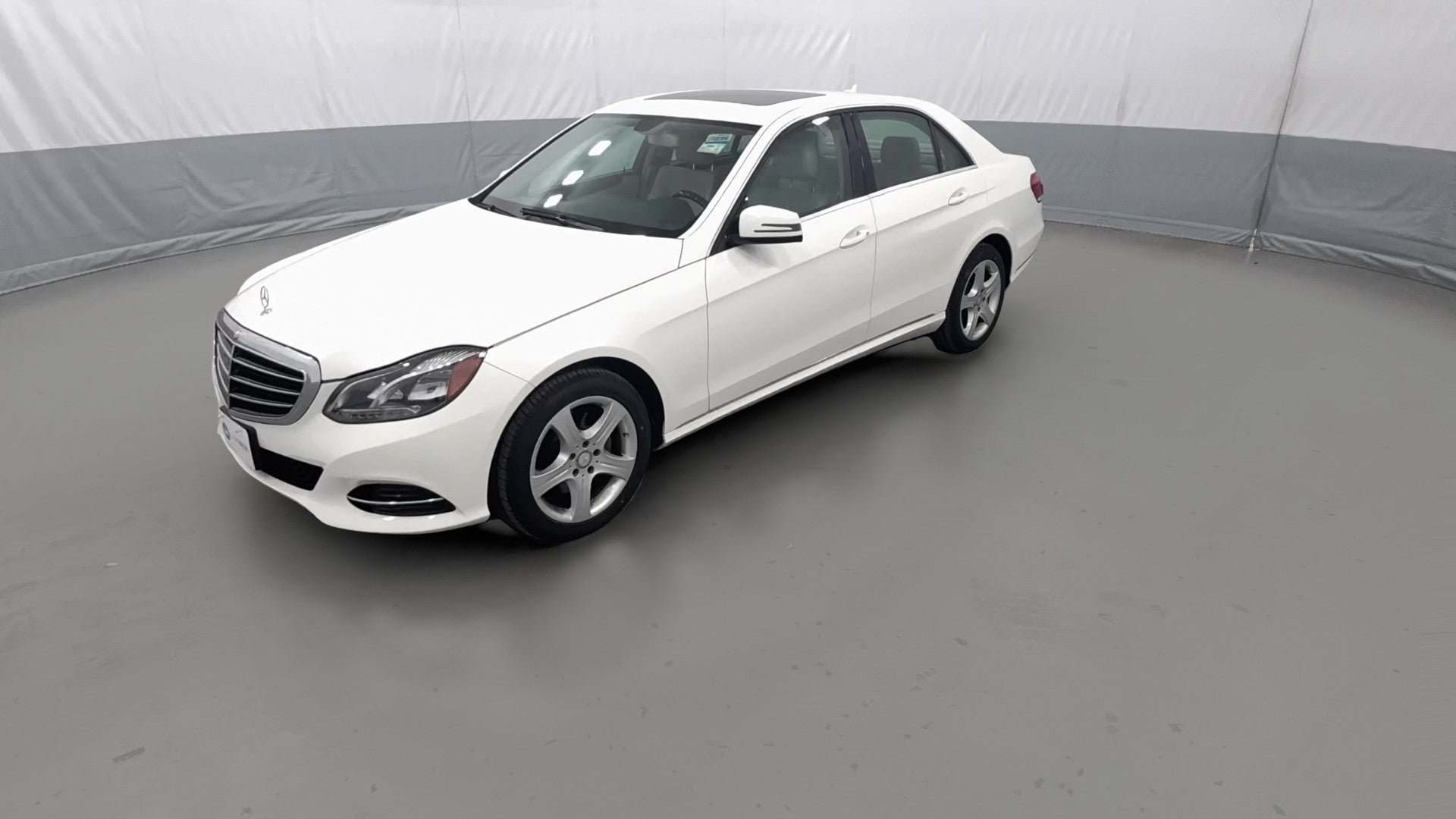 2014 Mercedes-Benz E-Class vehicle photo