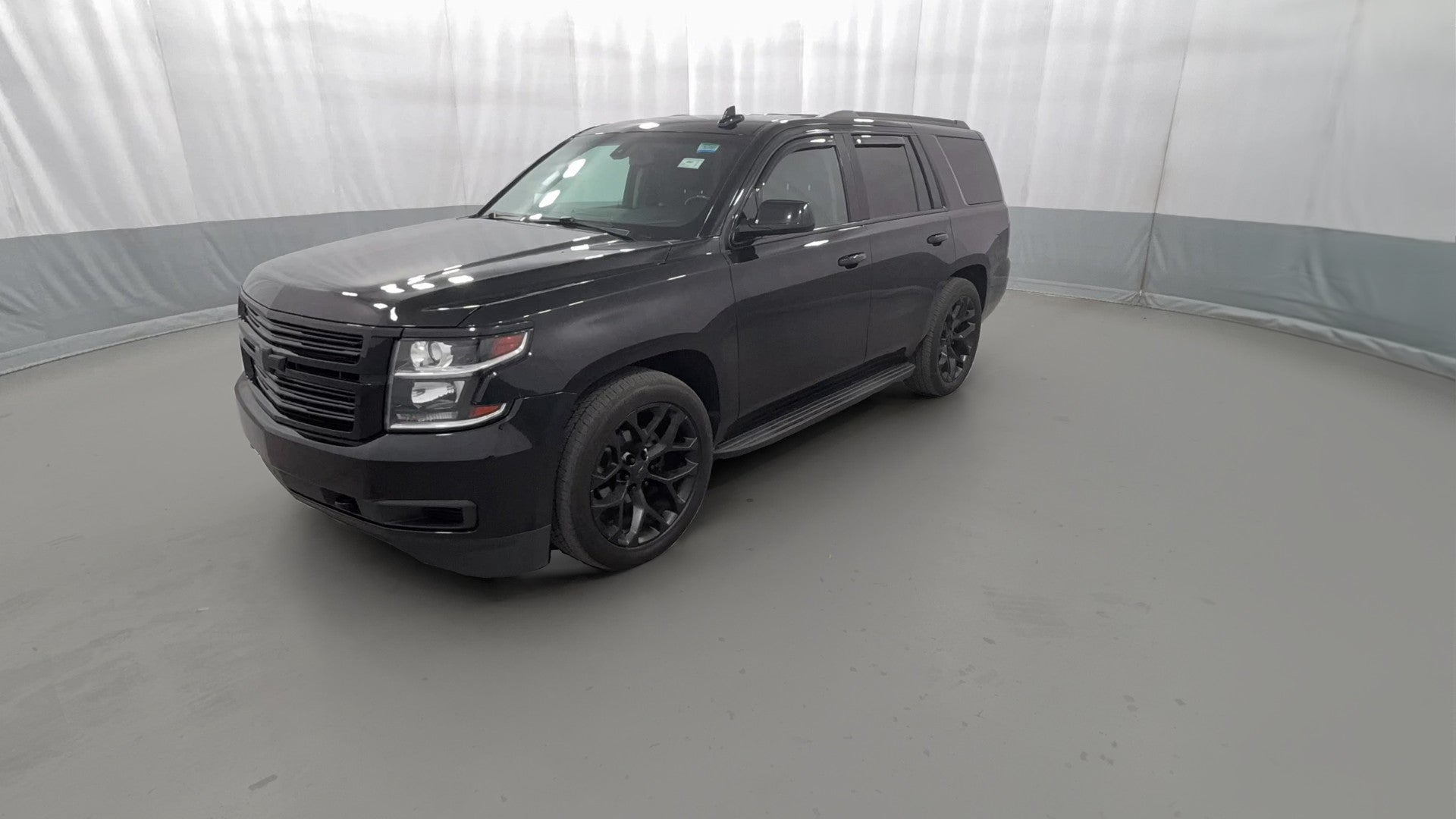 2019 Chevrolet Tahoe vehicle photo