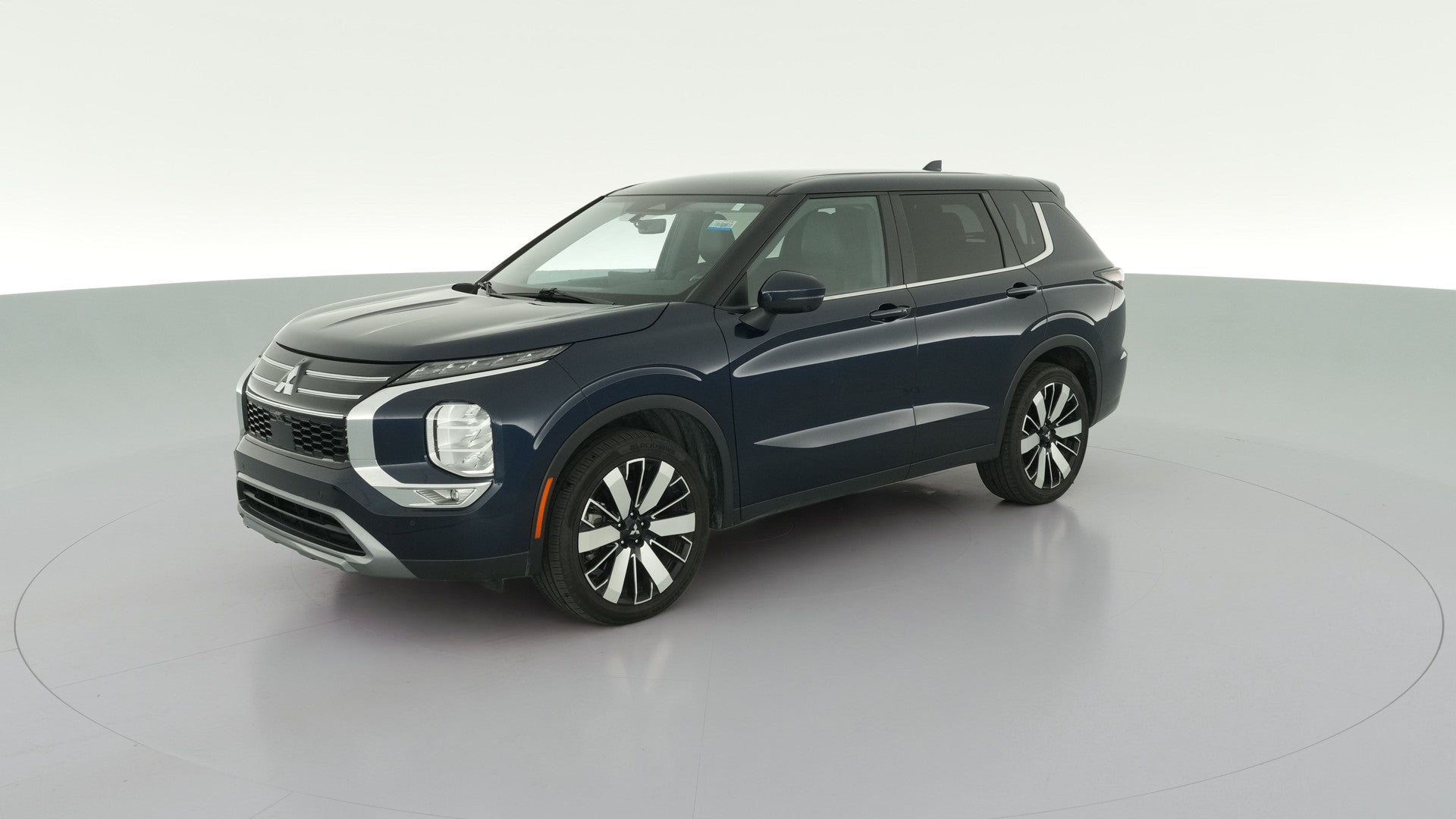 2025 Mitsubishi Outlander vehicle photo