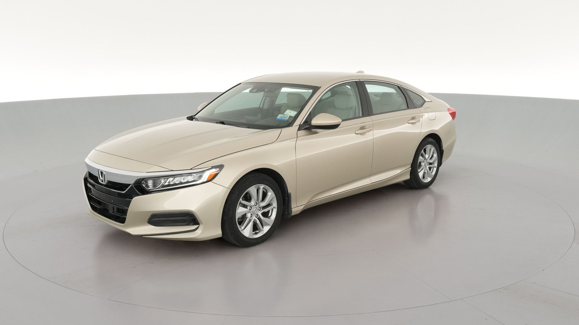 2019 Honda Accord vehicle photo