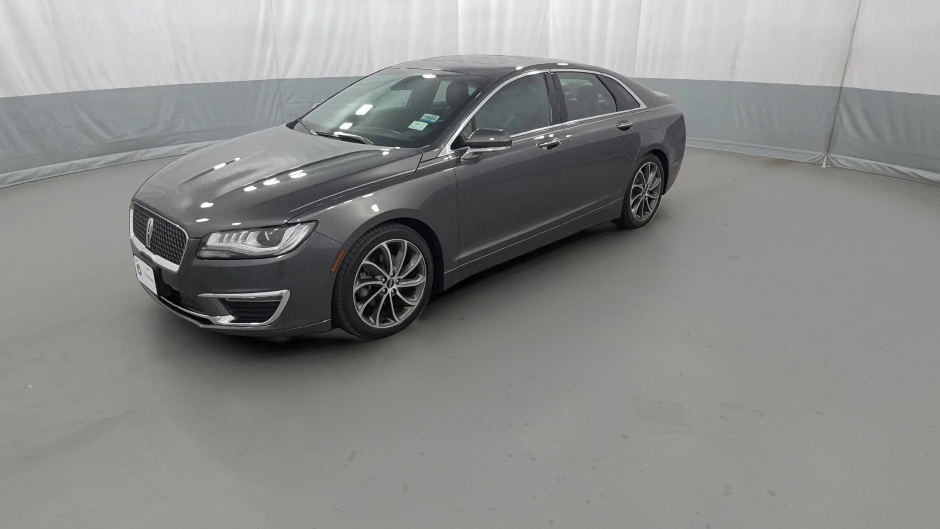 2019 Lincoln MKZ vehicle photo