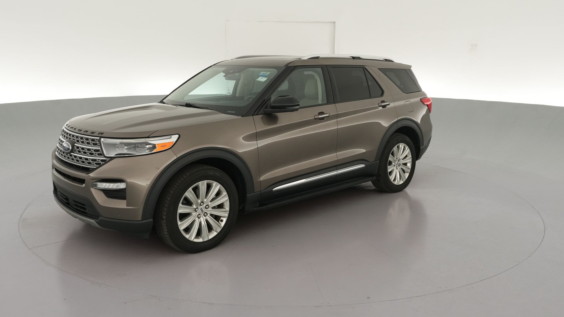 2021 Ford Explorer vehicle photo