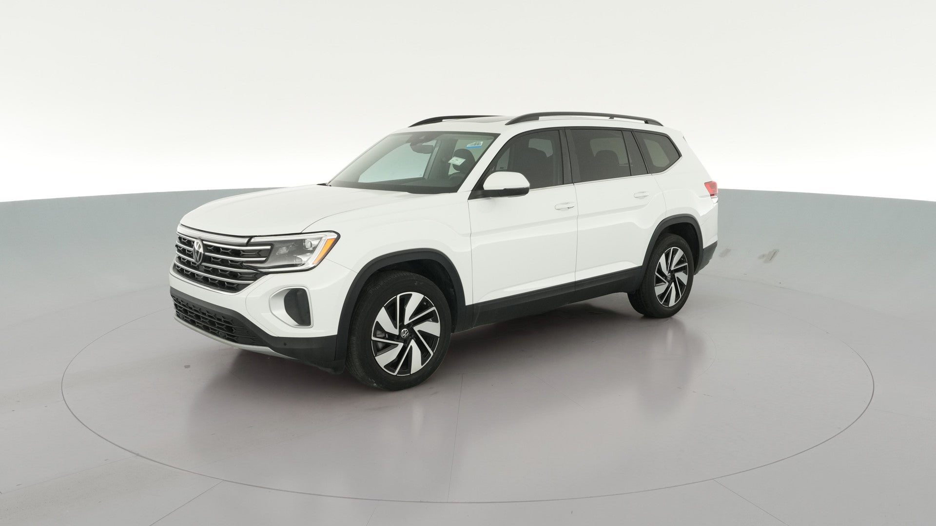 2024 Volkswagen Atlas vehicle photo