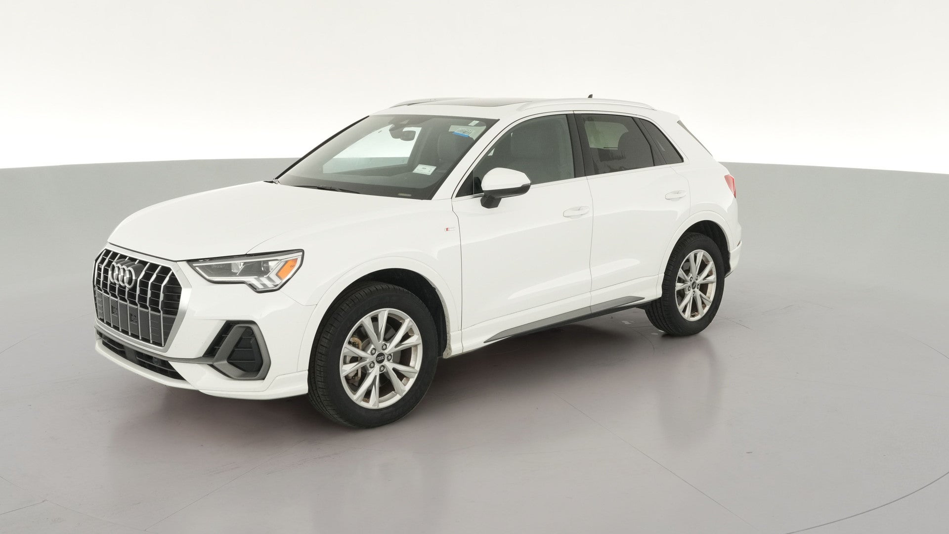 2025 Audi Q3 vehicle photo