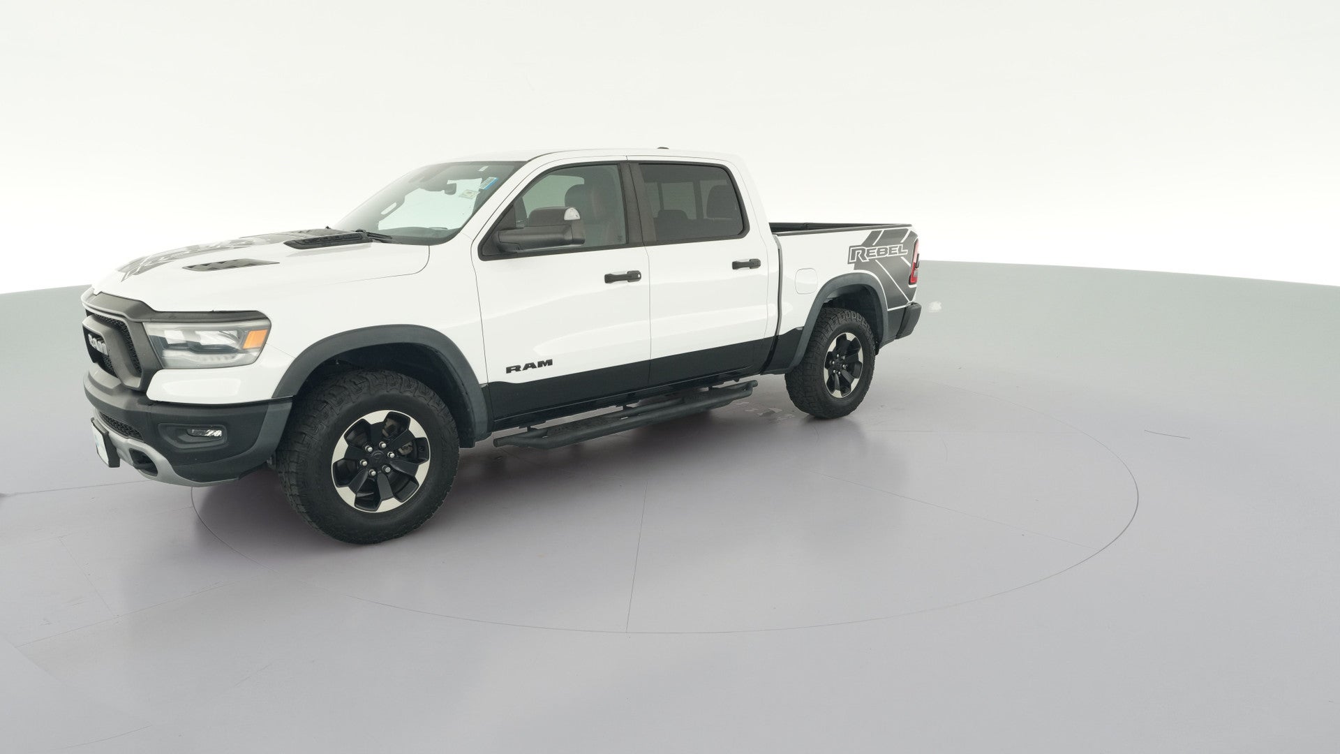 2021 Ram 1500 Crew Cab vehicle photo