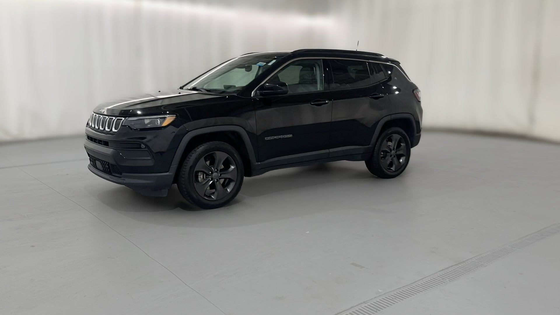 2022 Jeep Compass vehicle photo