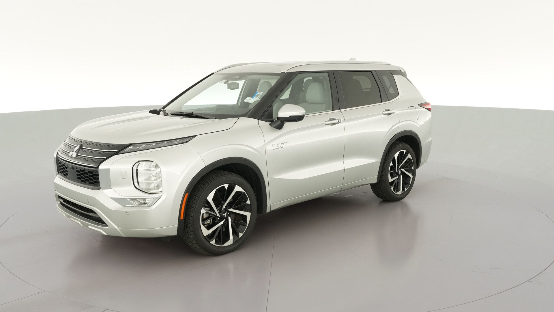 2025 Mitsubishi Outlander PHEV vehicle photo