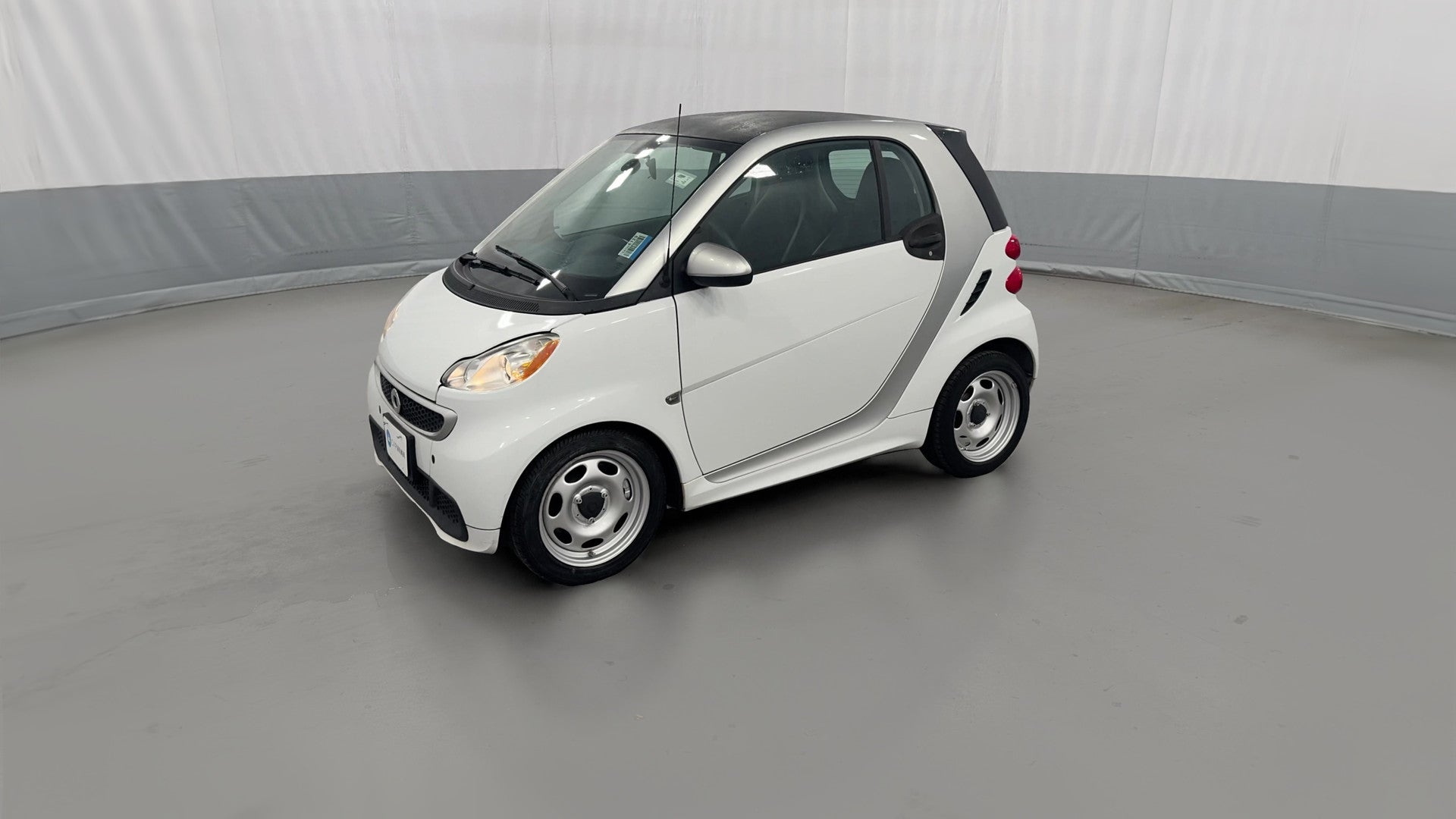 2015 smart fortwo vehicle photo