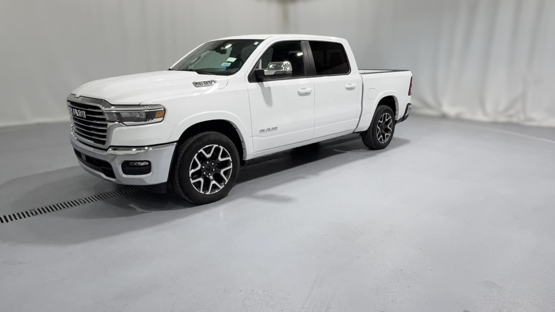 2026 Ram 1500 Crew Cab vehicle photo