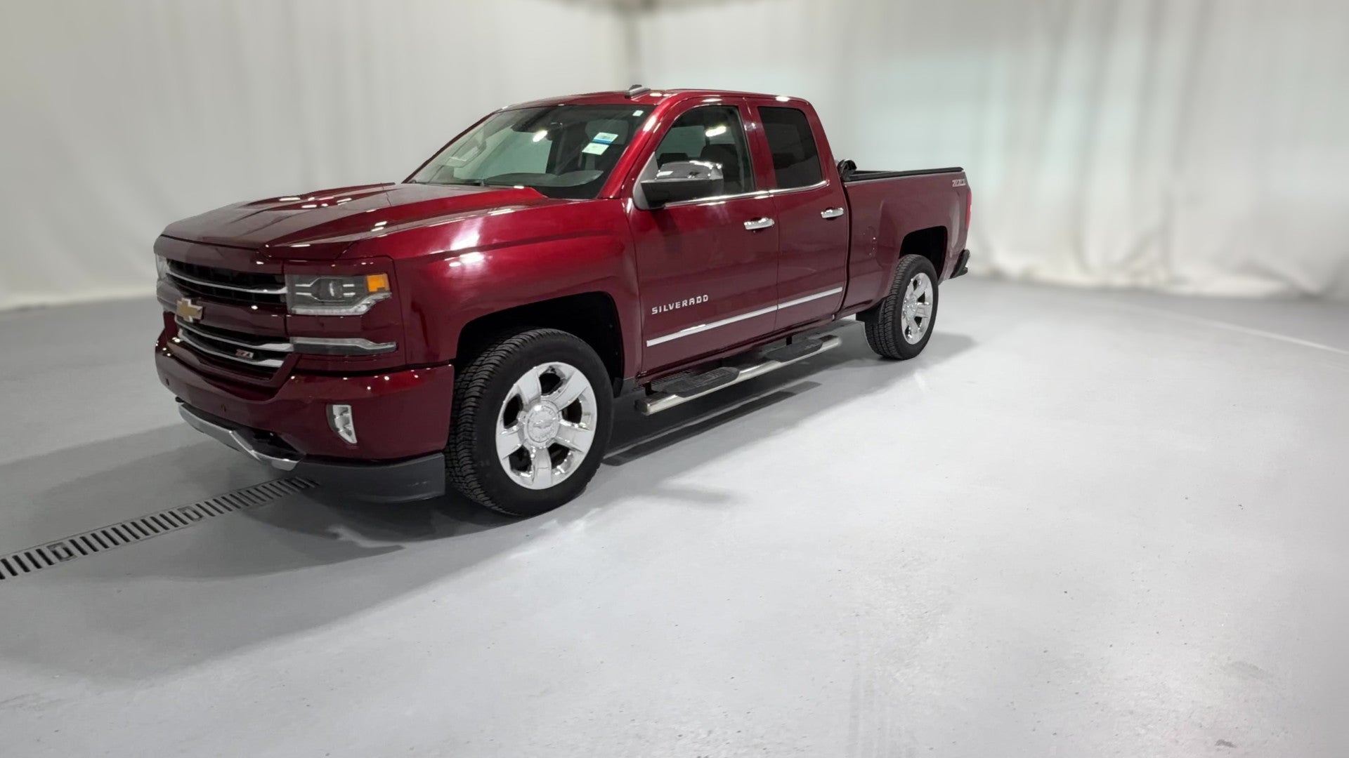 2017 Chevrolet Silverado 1500 Double Cab vehicle photo