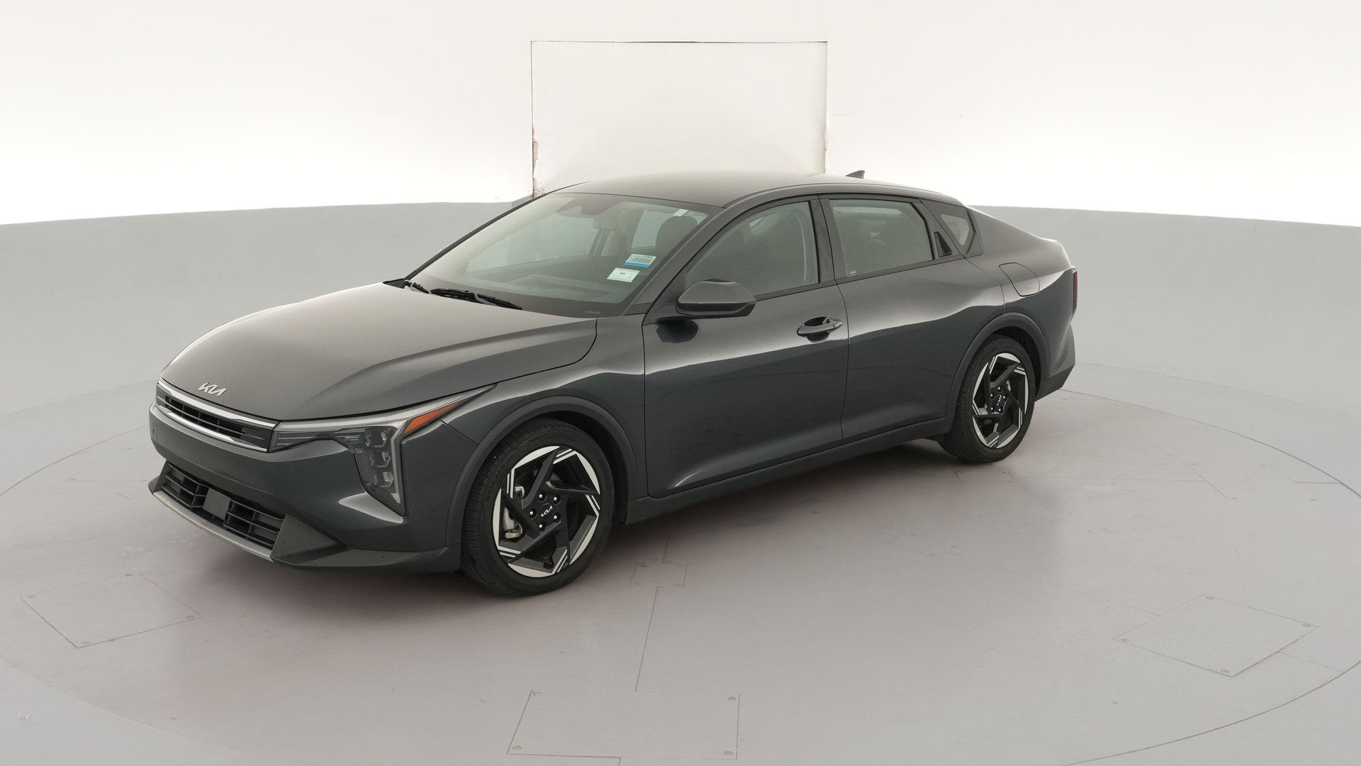 2025 Kia K4 vehicle photo