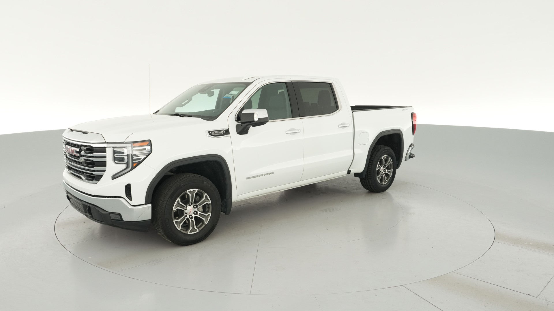 2024 GMC Sierra 1500 Crew Cab vehicle photo