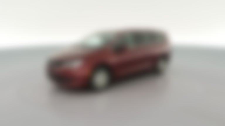 2023 Chrysler Voyager vehicle photo
