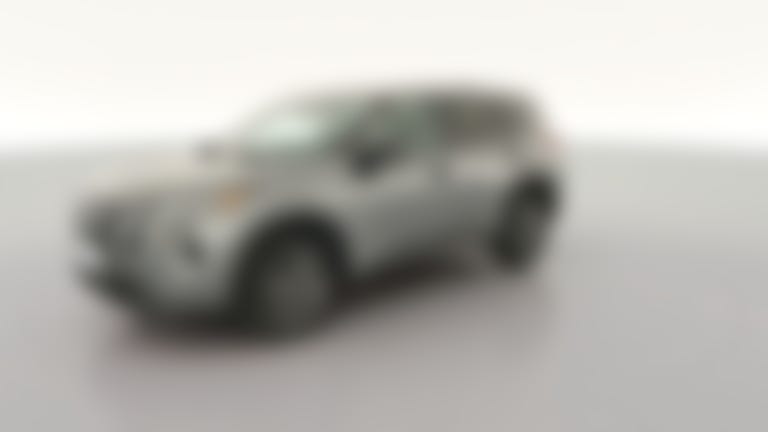 2024 Nissan Rogue vehicle photo
