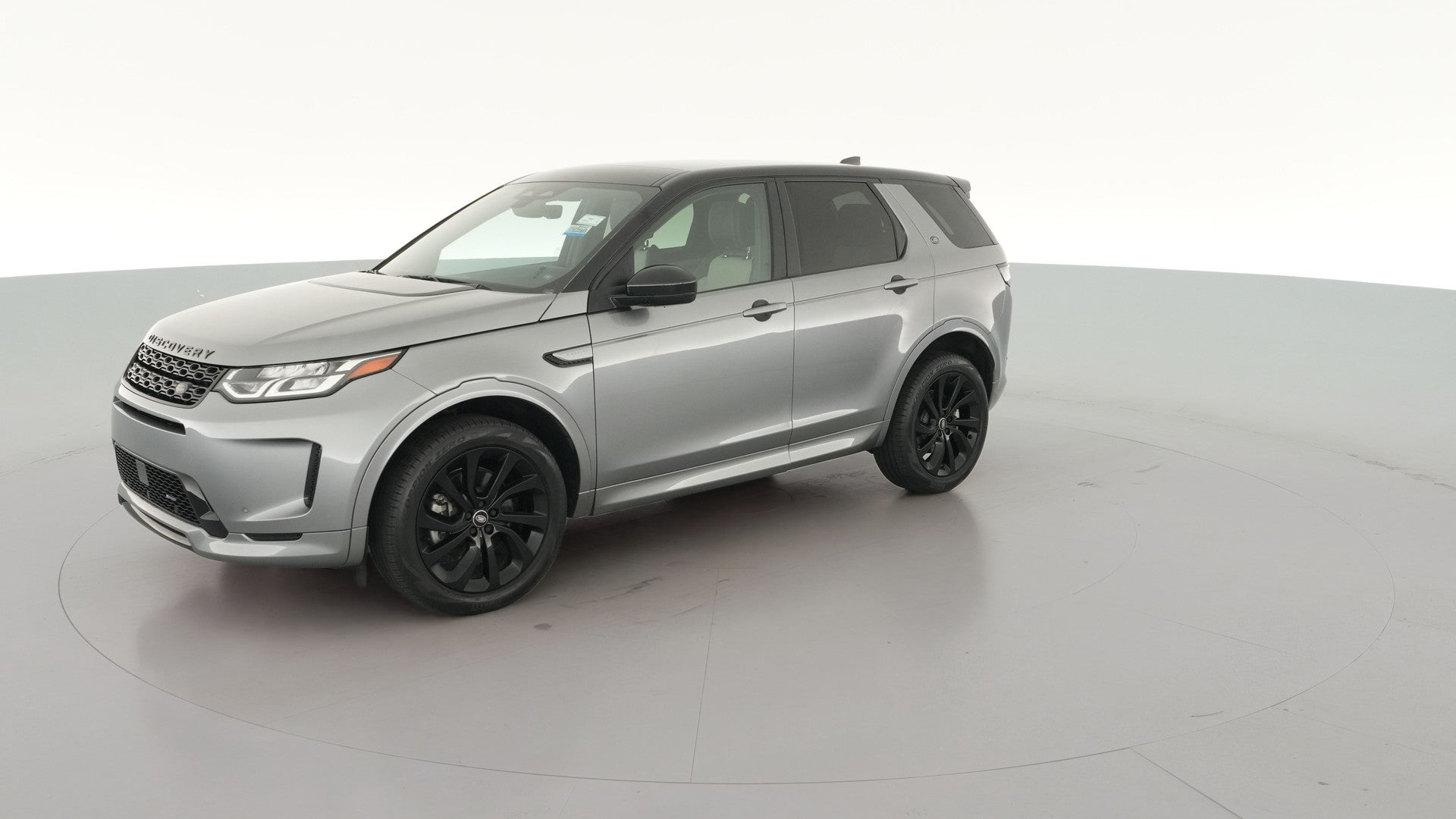 2023 Land Rover Discovery Sport vehicle photo