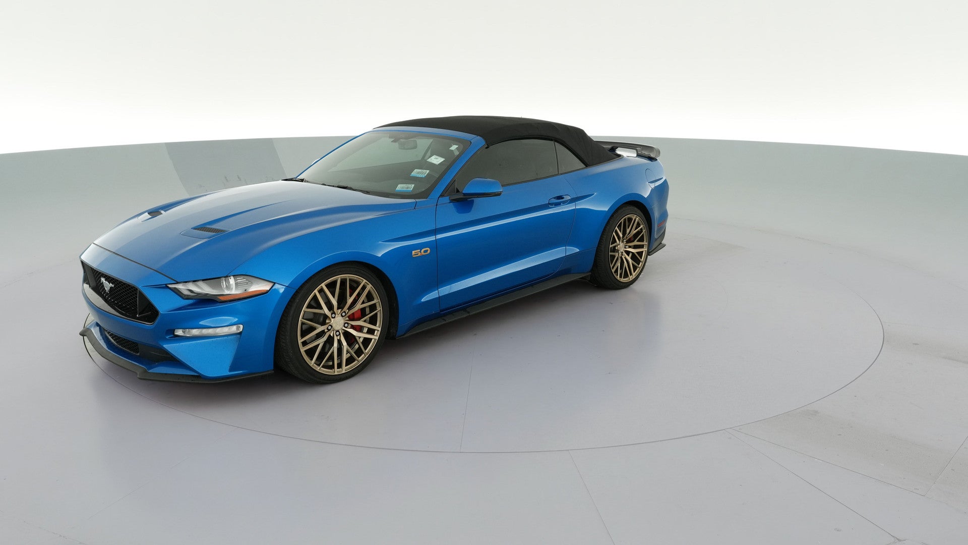 2019 Ford Mustang vehicle photo