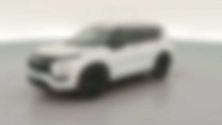 2024 Mitsubishi Outlander vehicle photo