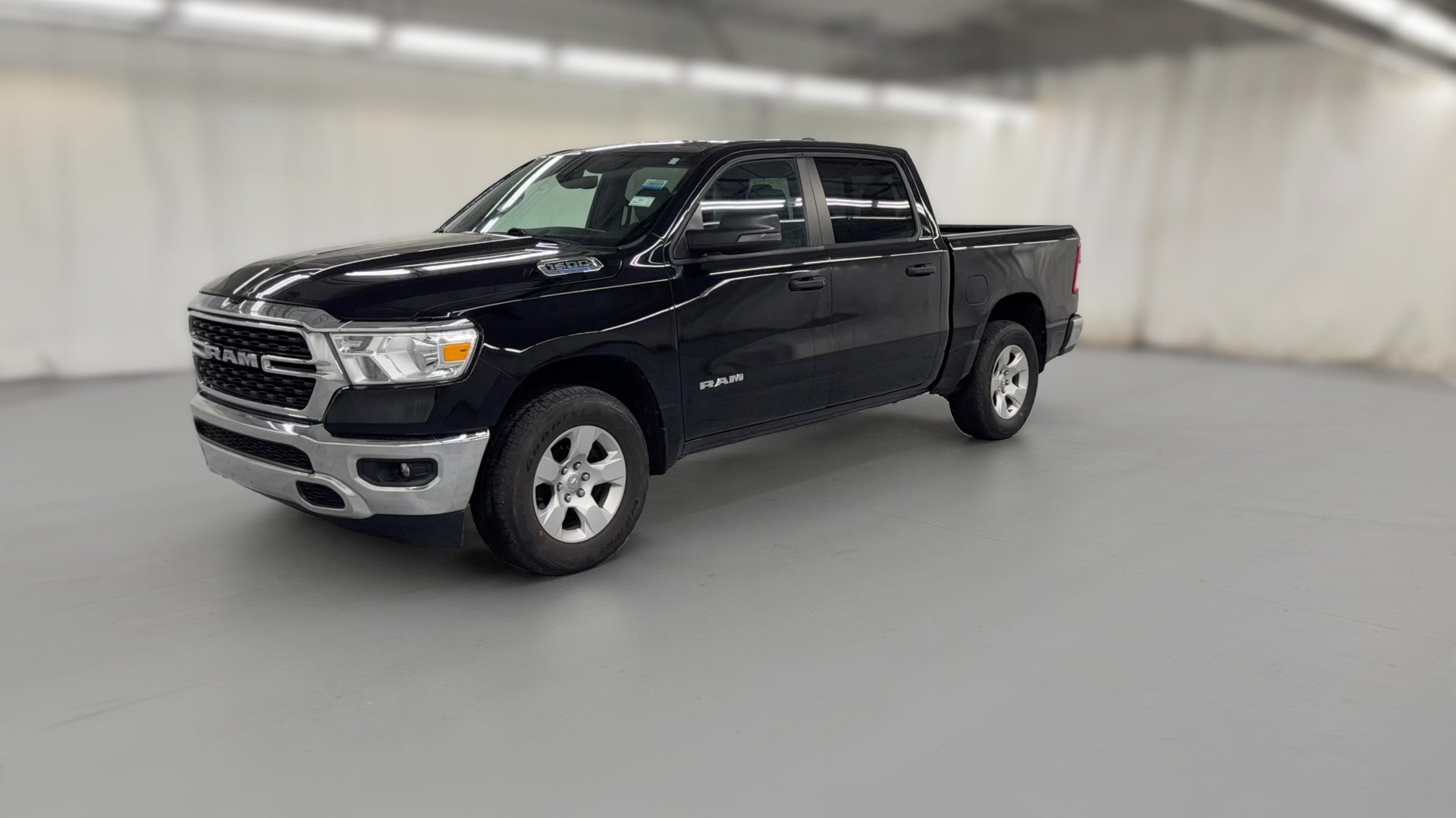 2024 Ram 1500 Crew Cab vehicle photo