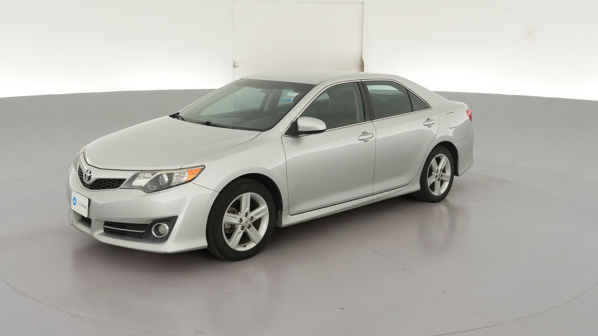 2014 Toyota Camry vehicle photo
