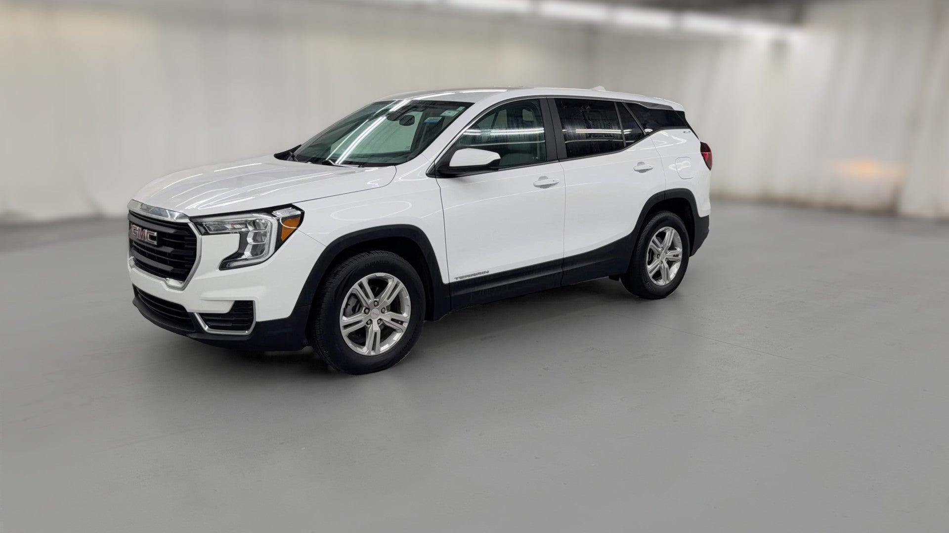 2024 GMC Terrain vehicle photo