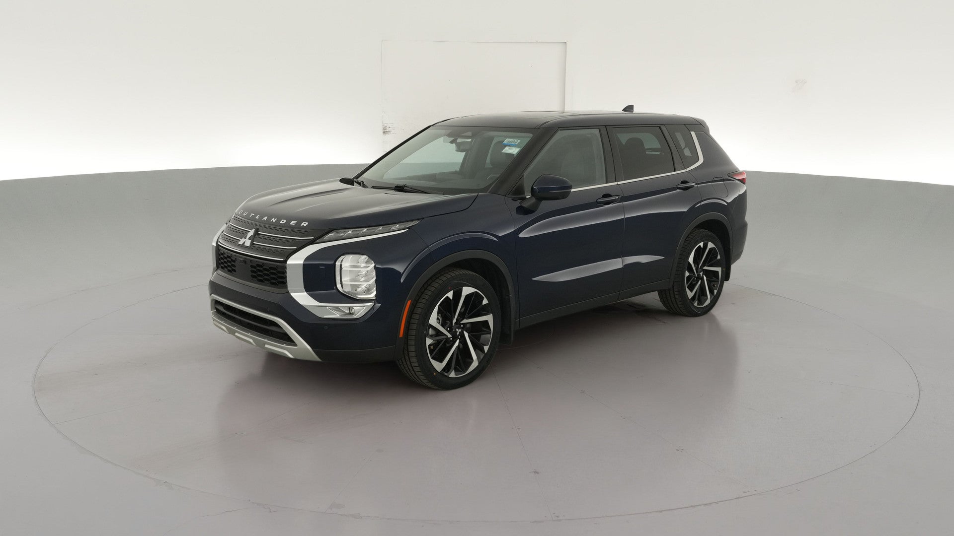 2023 Mitsubishi Outlander PHEV vehicle photo