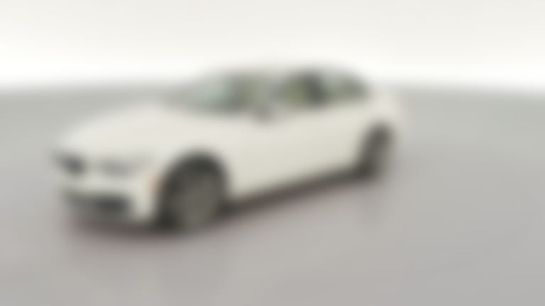 2018 BMW 3 Series vehicle photo