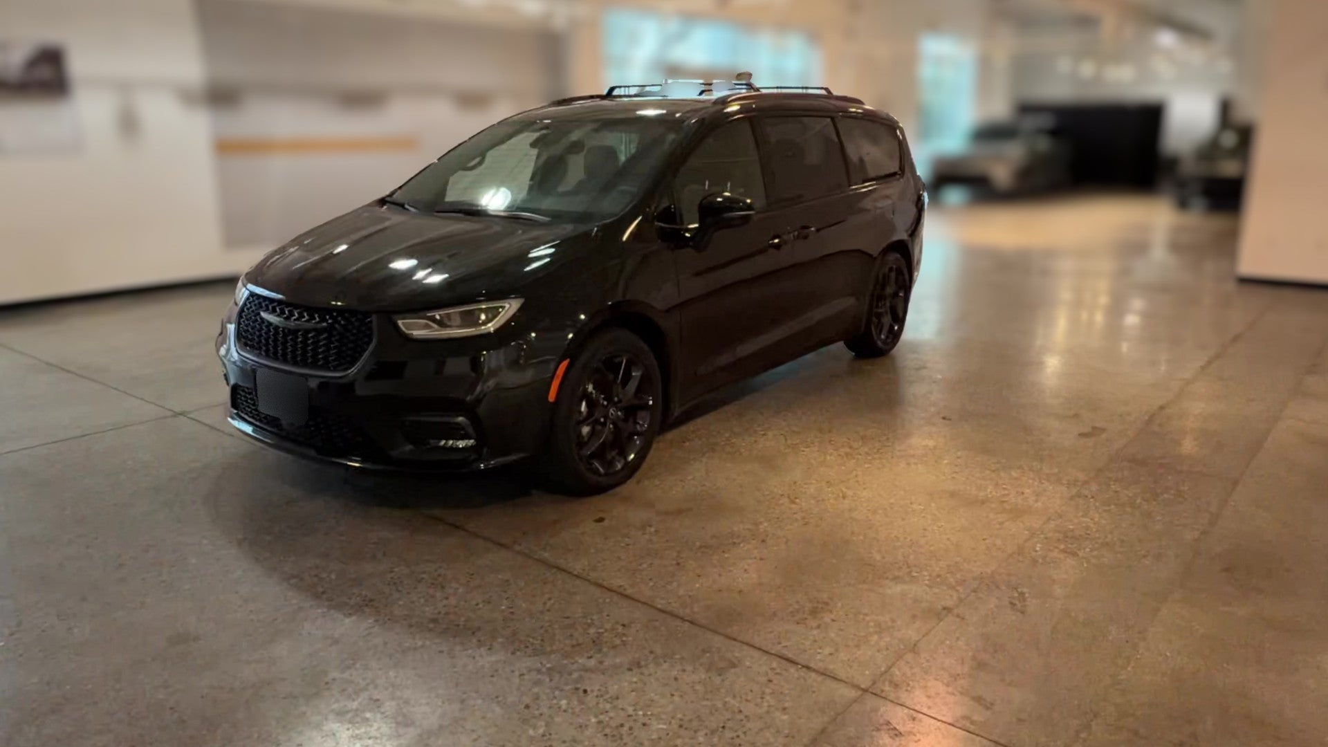 2025 Chrysler Pacifica vehicle photo