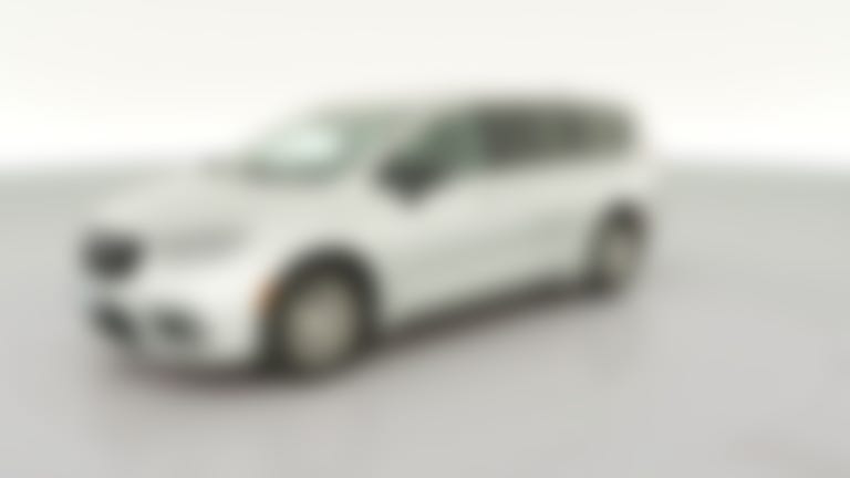 2024 Chrysler Pacifica vehicle photo