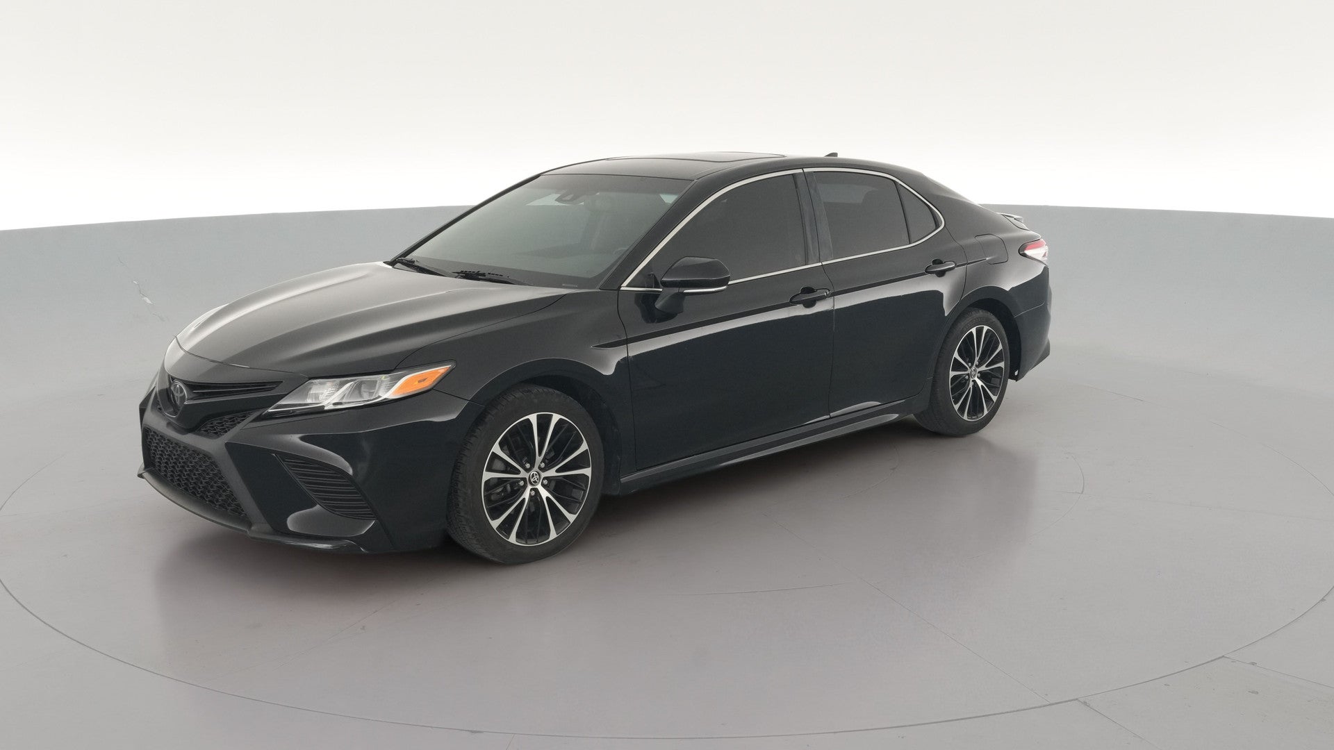 2020 Toyota Camry vehicle photo