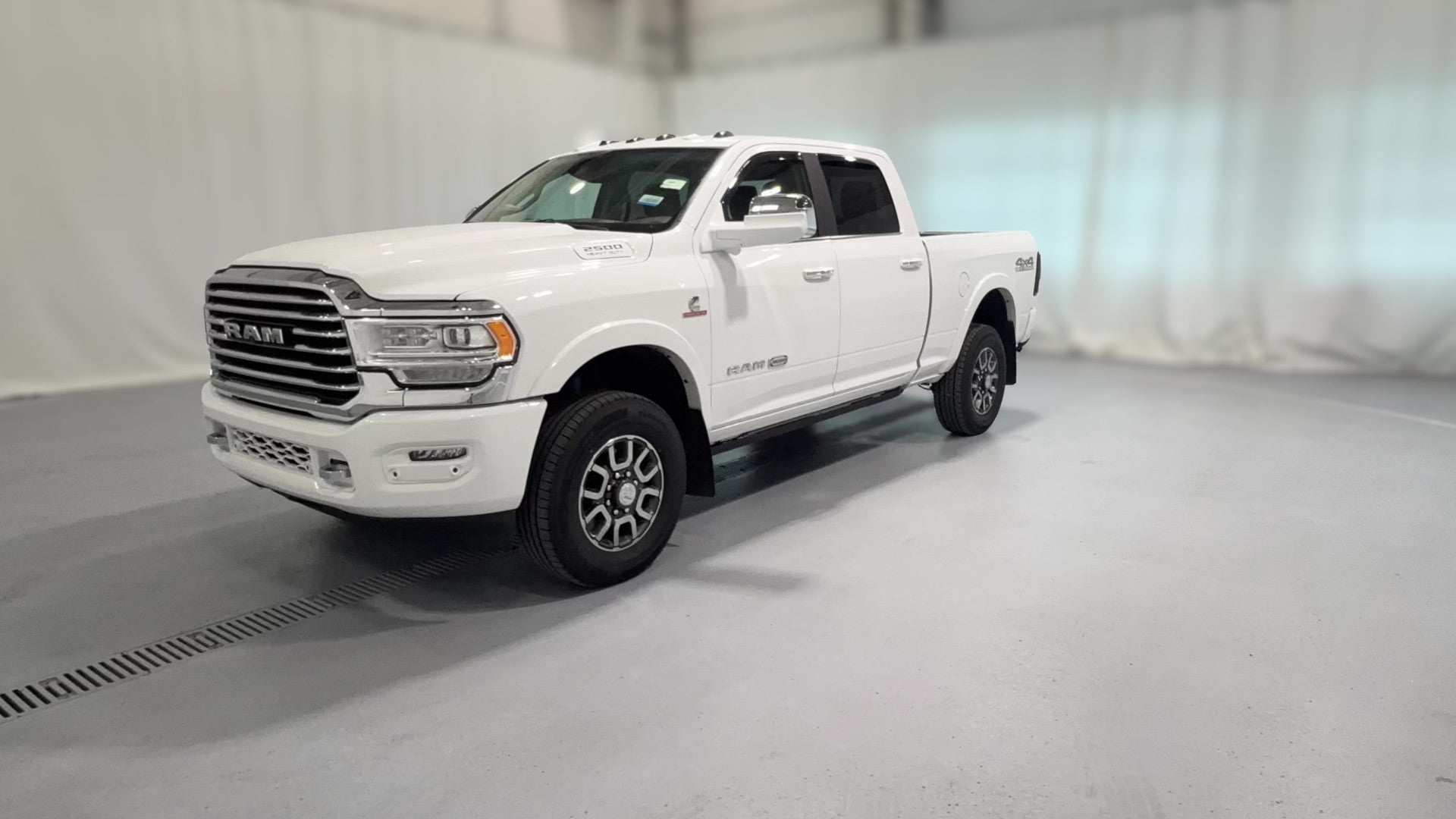 2021 Ram 2500 Crew Cab vehicle photo