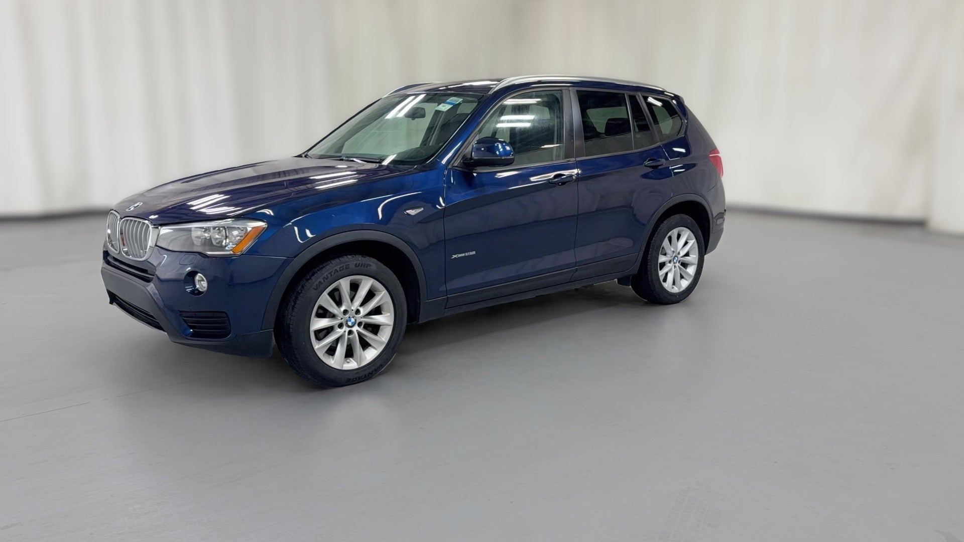 2016 BMW X3 vehicle photo