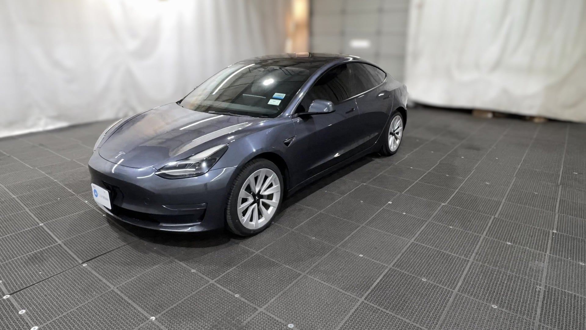 2022 Tesla Model 3 vehicle photo