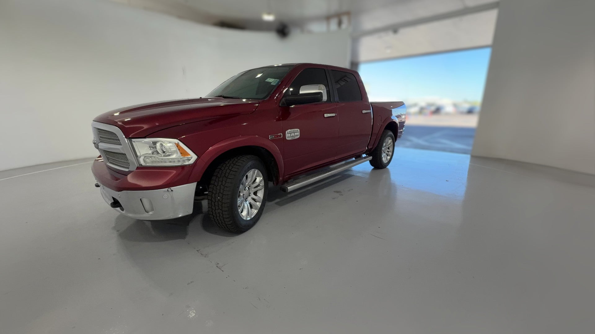2014 Ram 1500 Crew Cab vehicle photo
