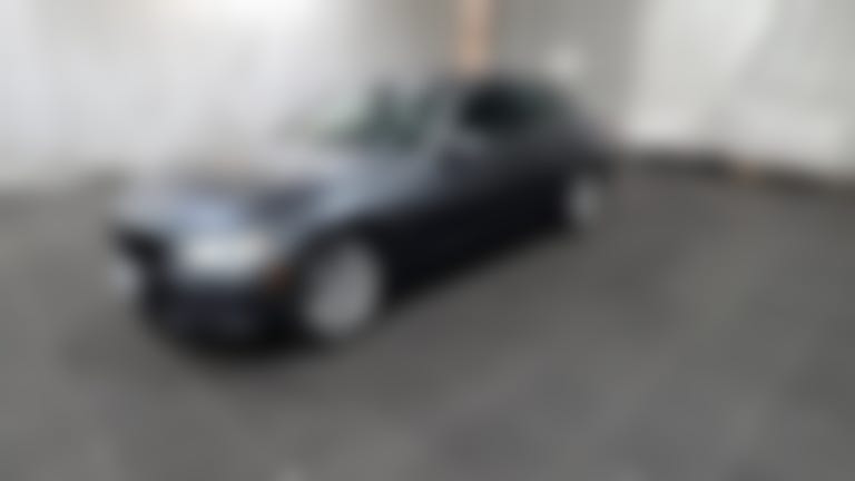 2018 BMW 3 Series vehicle photo
