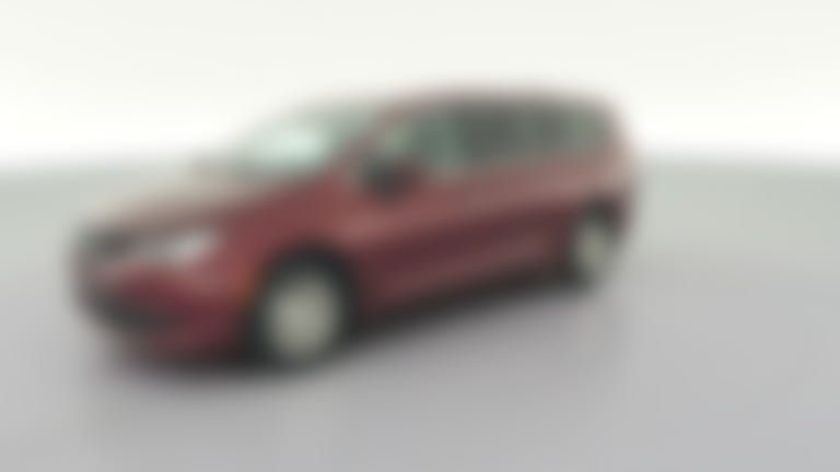 2023 Chrysler Voyager vehicle photo