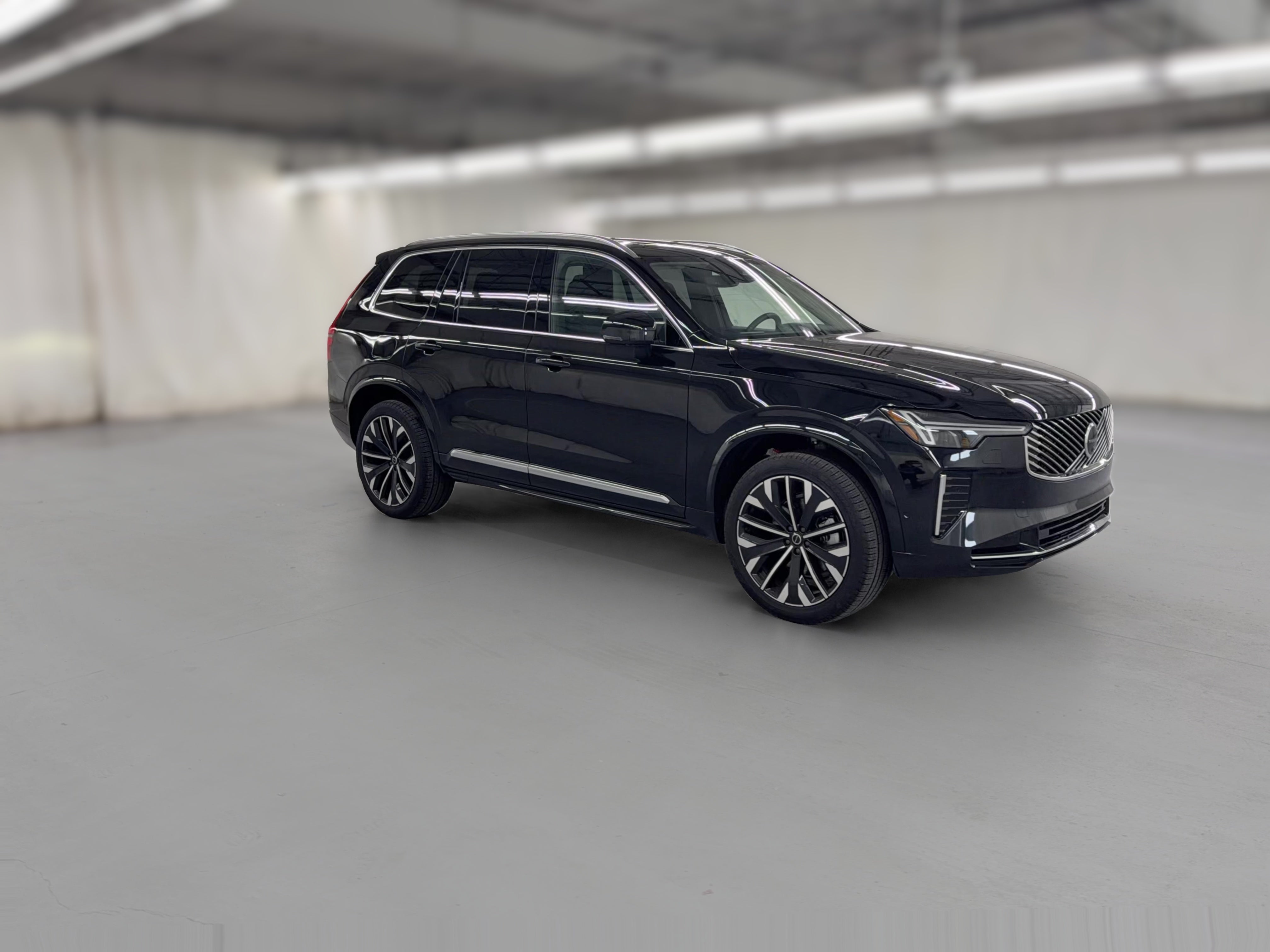 2026 Volvo XC90 Plus - Photo 42