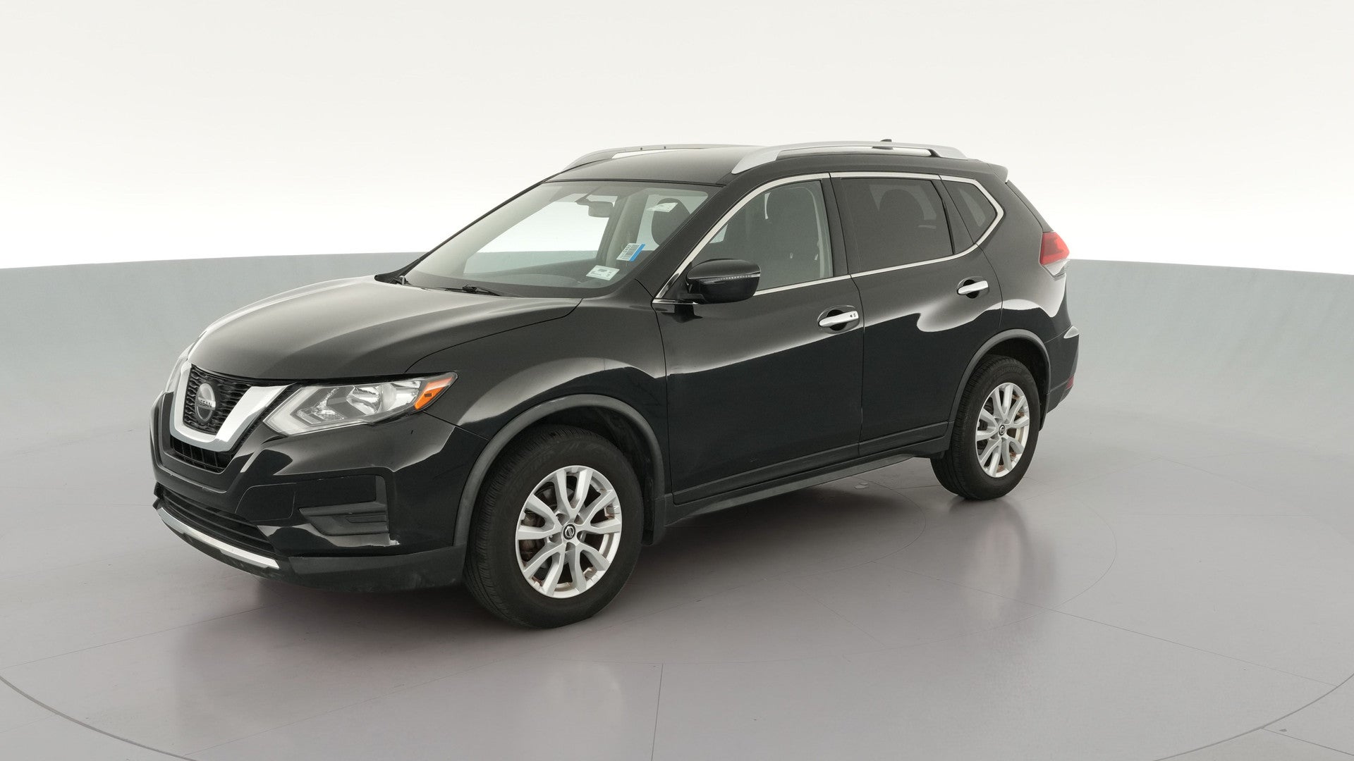 2018 Nissan Rogue vehicle photo