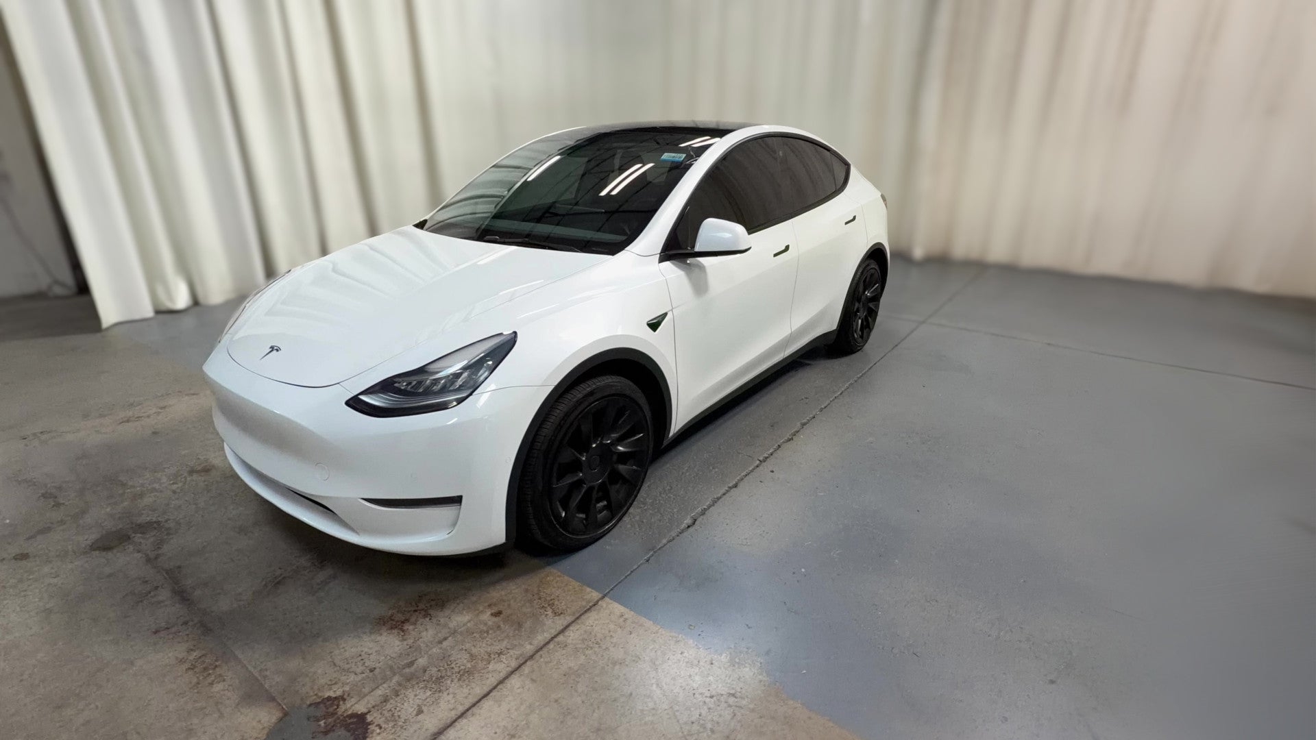 2021 Tesla Model Y vehicle photo