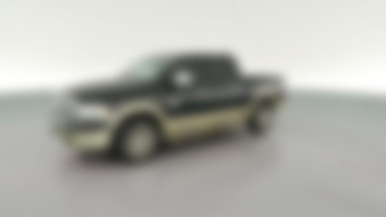2015 Ram 1500 Crew Cab vehicle photo