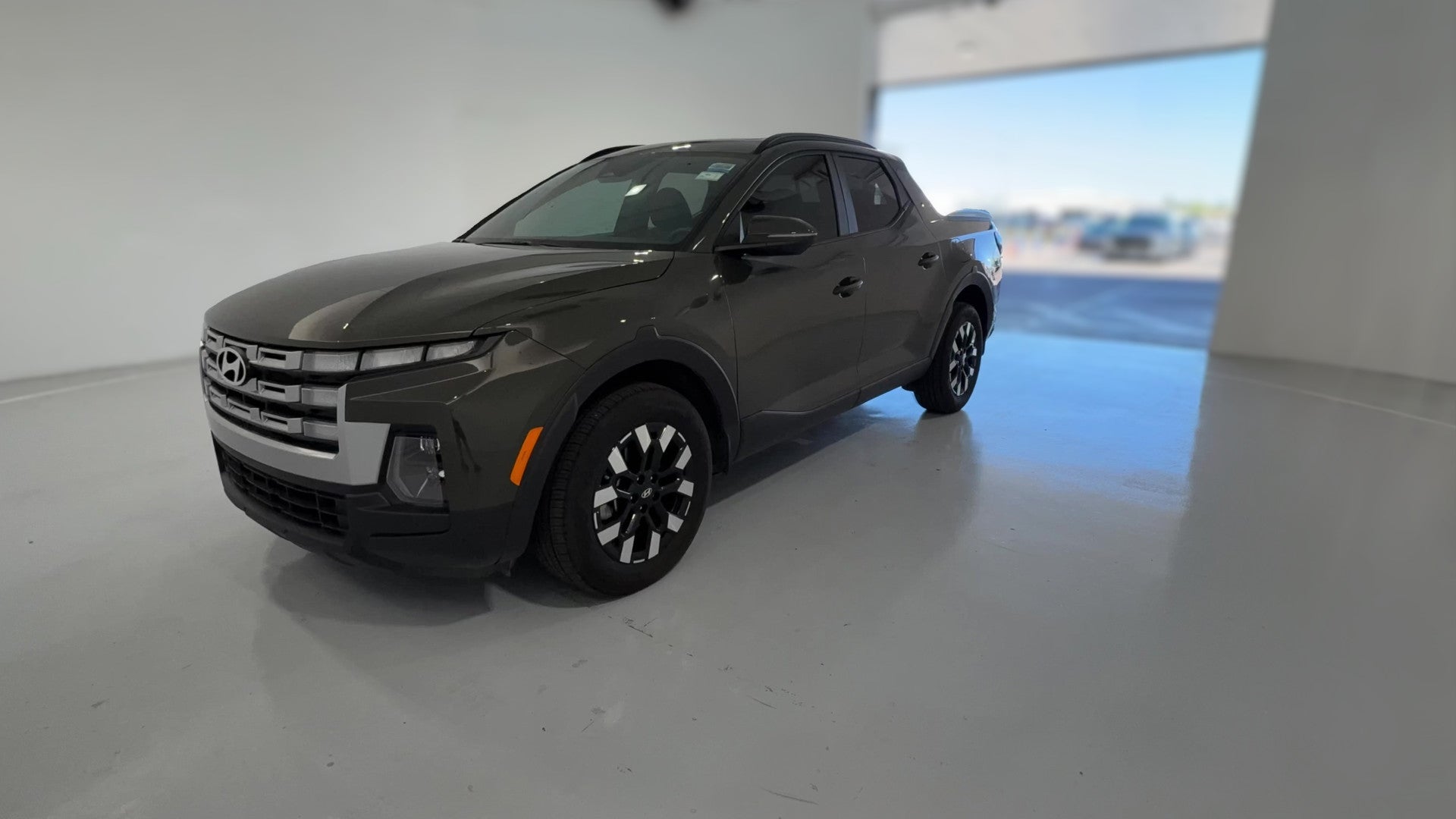 2025 Hyundai Santa Cruz vehicle photo