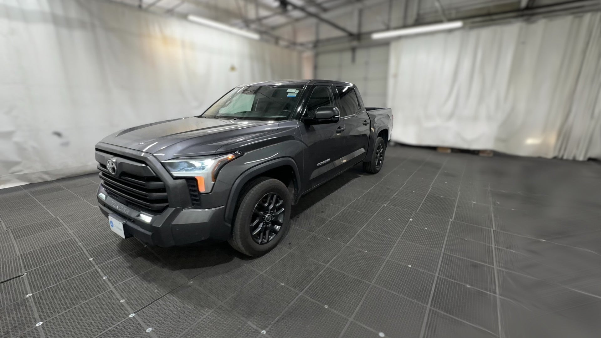 2022 Toyota Tundra CrewMax vehicle photo