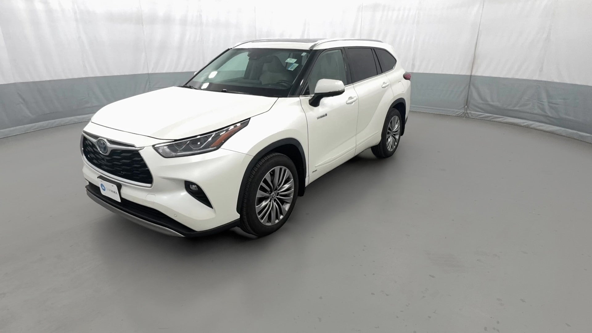 2021 Toyota Highlander Hybrid vehicle photo