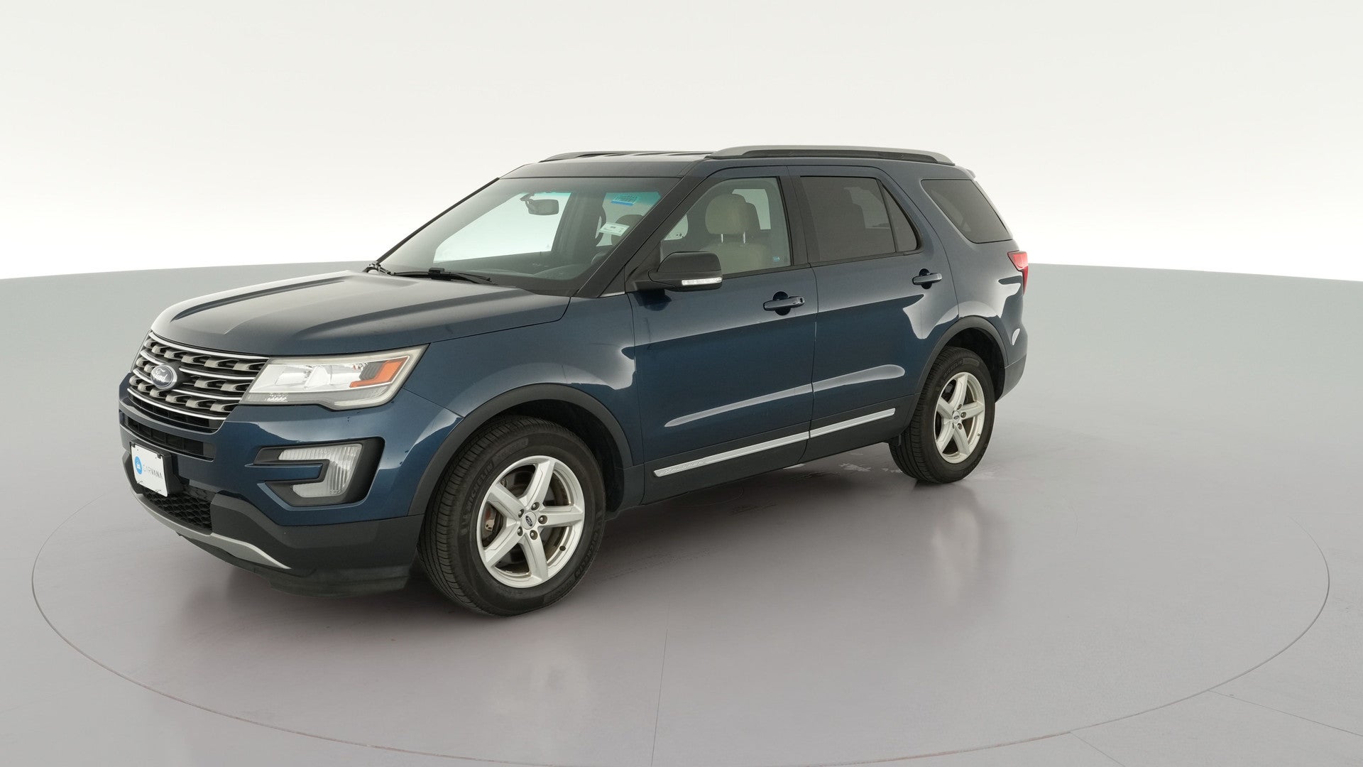 2017 Ford Explorer vehicle photo