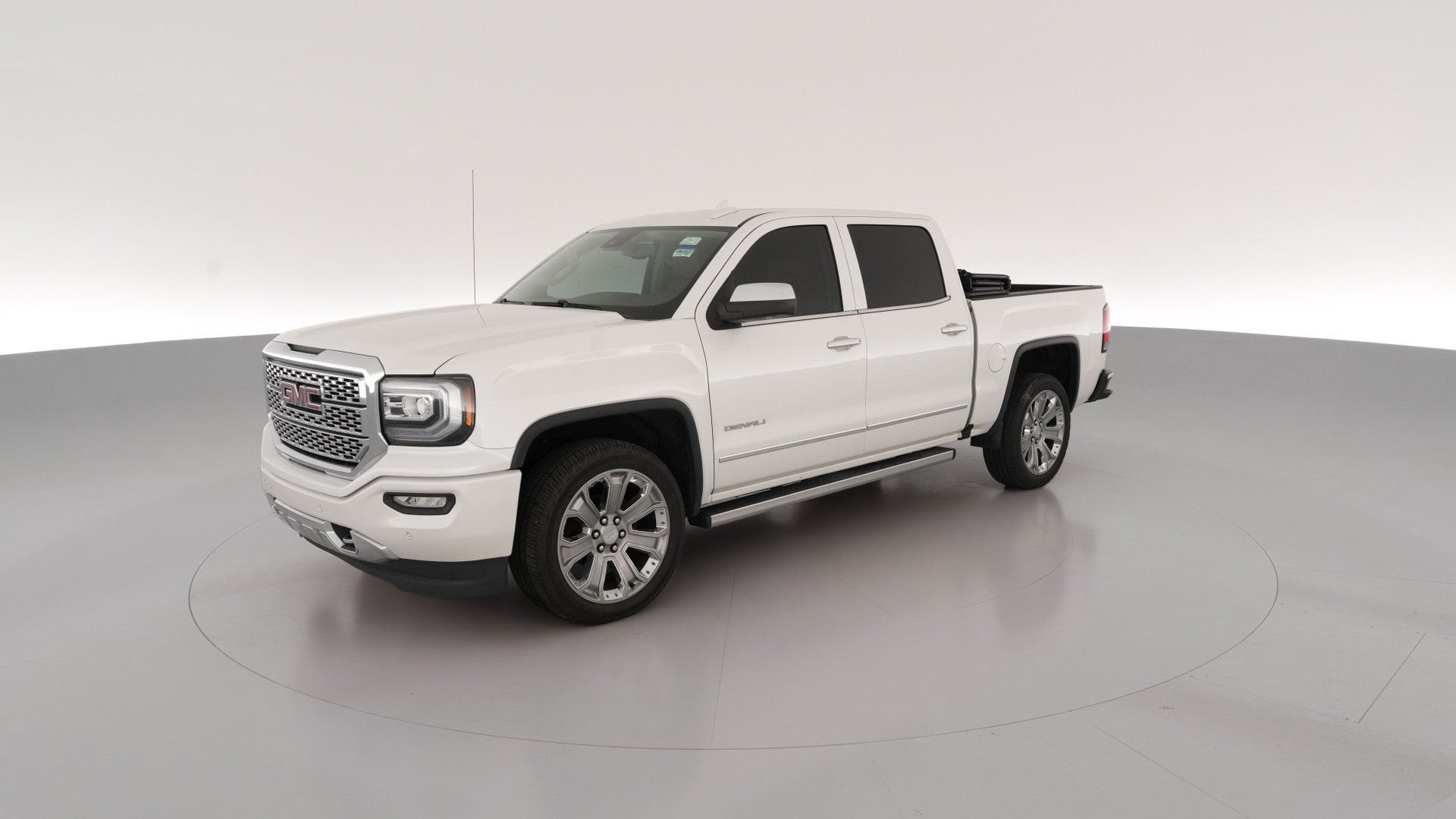 2018 GMC Sierra 1500 Crew Cab vehicle photo