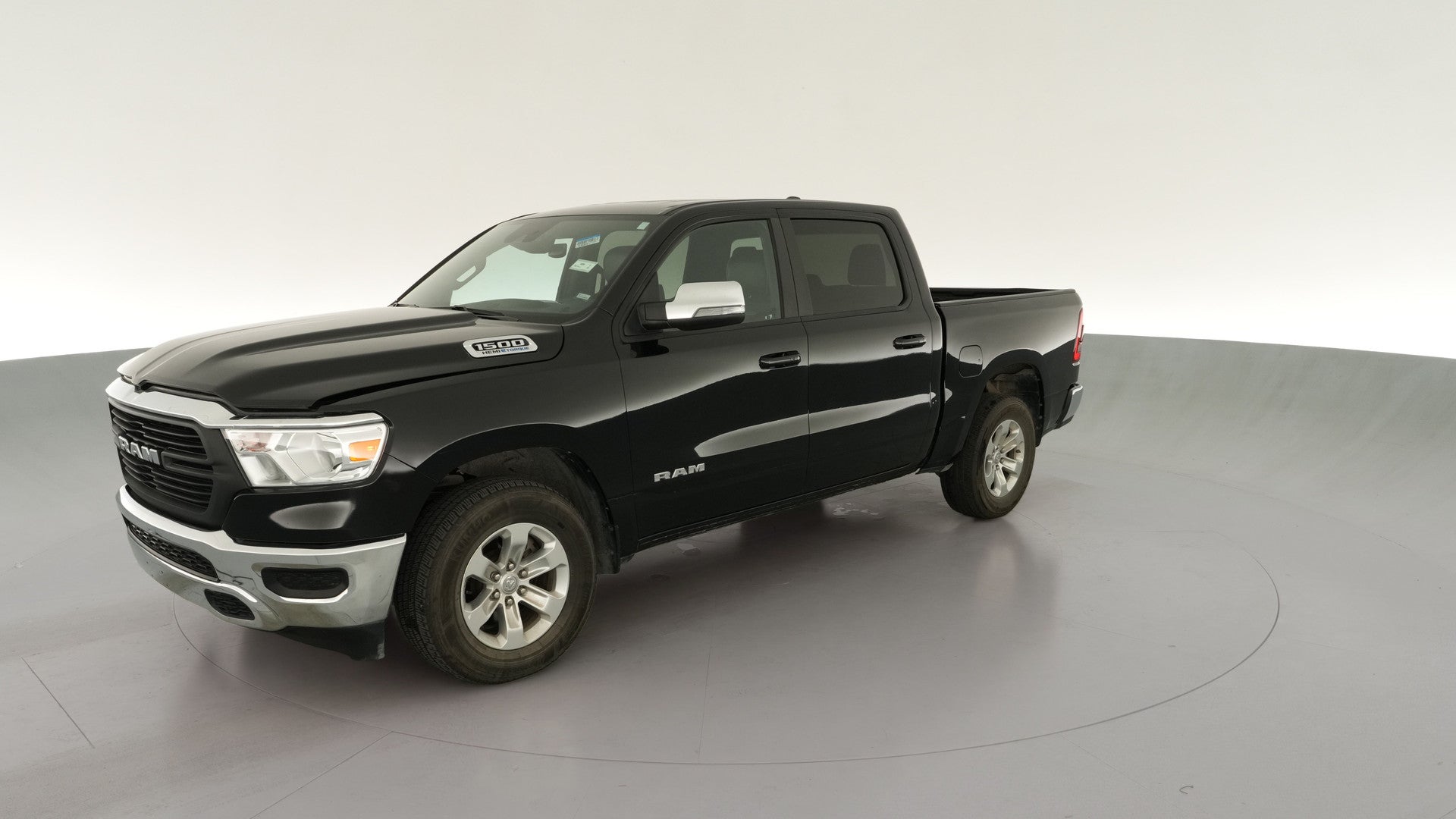 2024 Ram 1500 Crew Cab vehicle photo